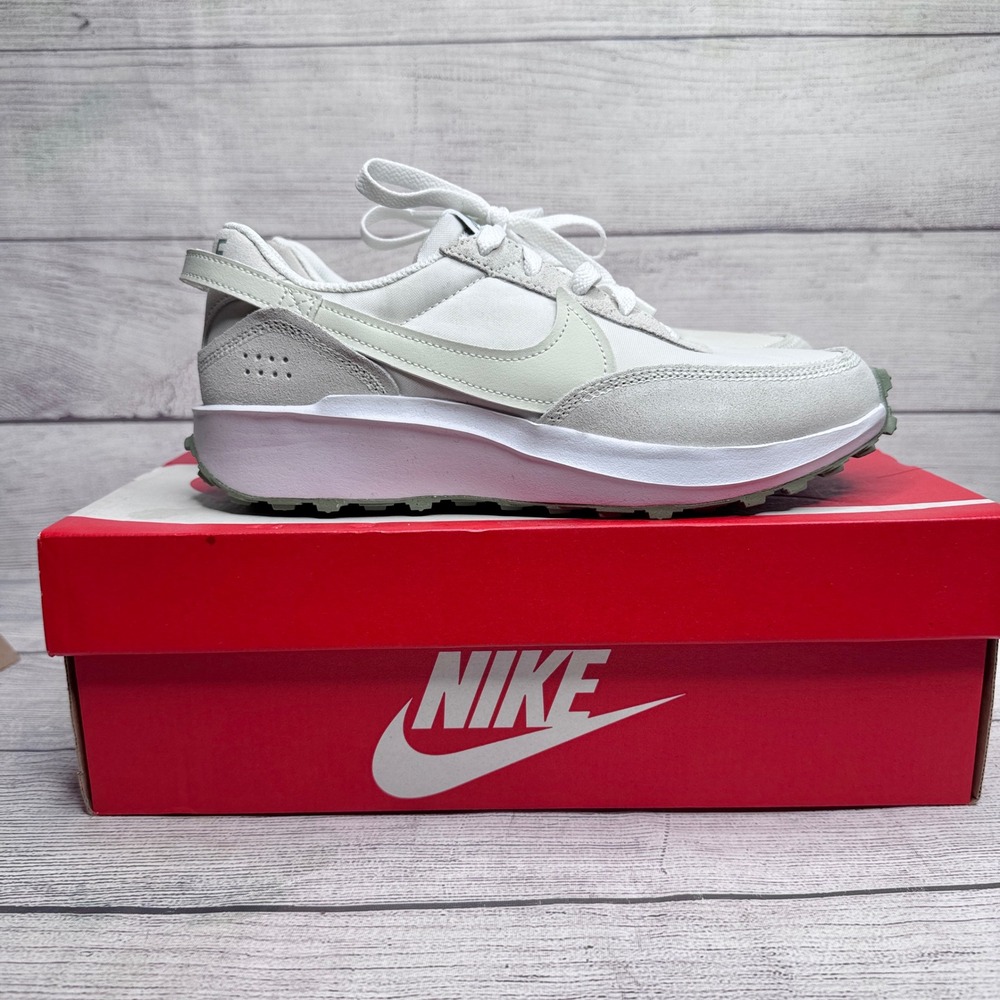 Nike Waffle Debut Womens 8.5 White Sea Glass Oil Green FN7100-100 Sneakers